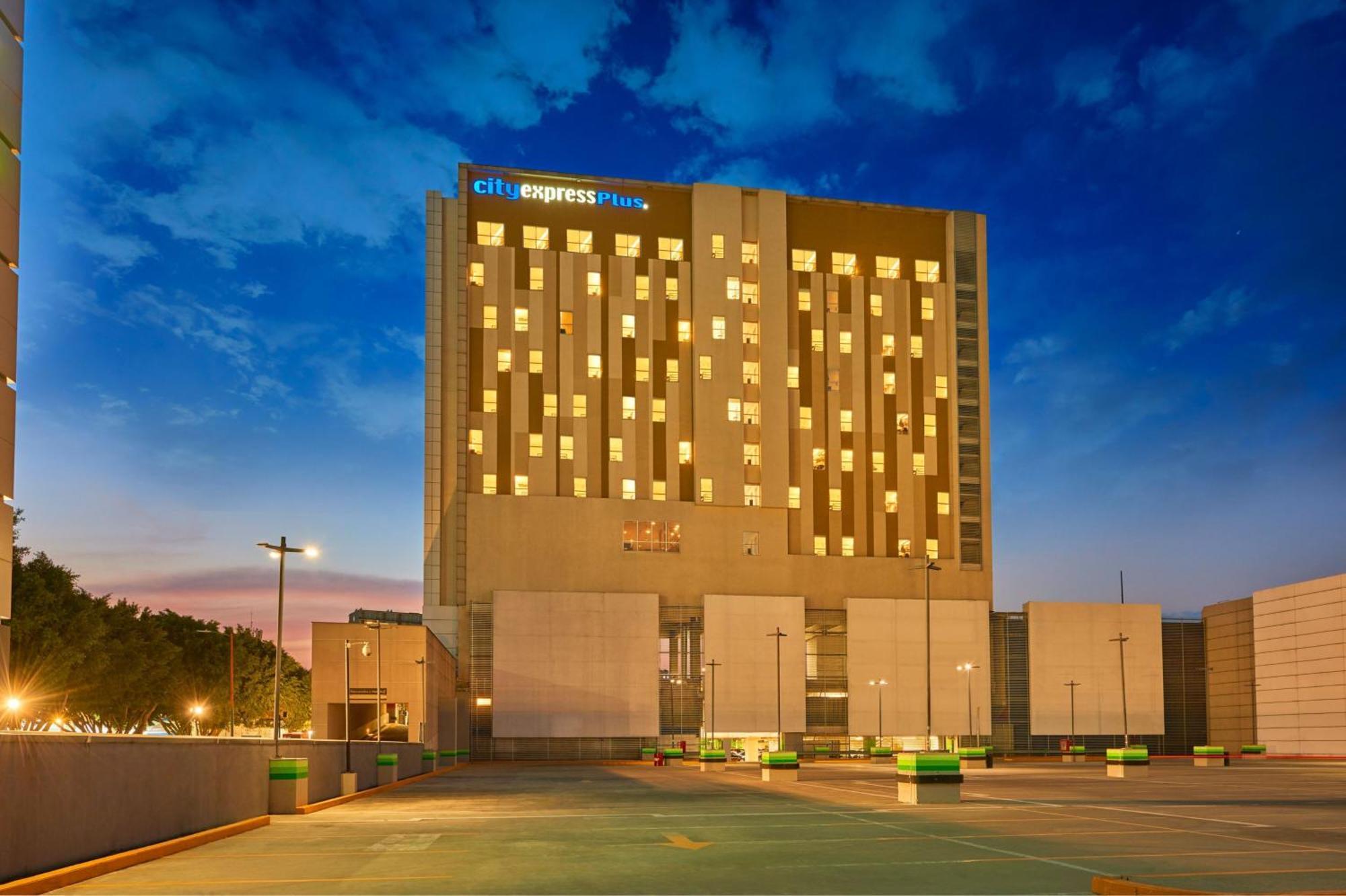 City Express Plus By Marriott Ciudad De Mexico Mundo E Exterior photo